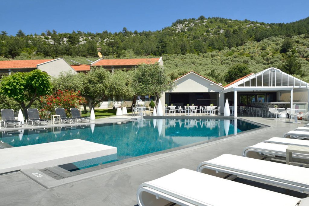 Louloudis Fresh-Adults Only in Skála Rachoníou, Greece